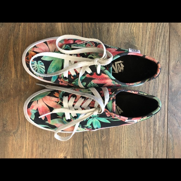 Tropical Vans Sneakers - Picture 6 of 6